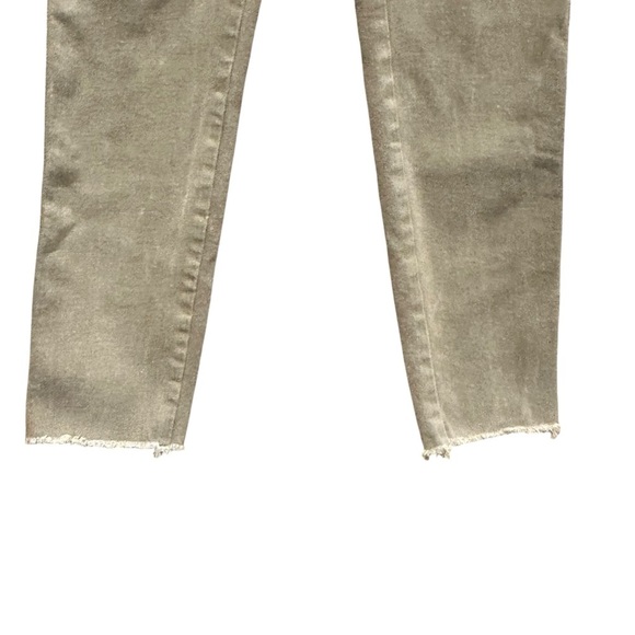We The Free Jeans Womens Crop 29x 25.5 Distressed Green High Rise Frayed Stretch - Picture 3 of 13